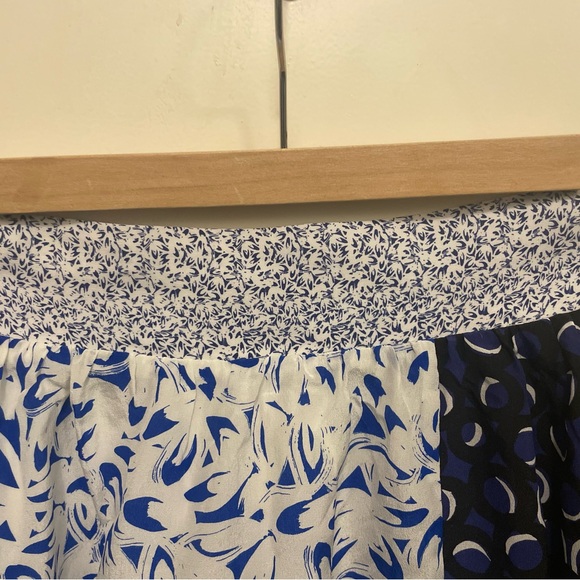 Silk Maeve skirt - Picture 2 of 4